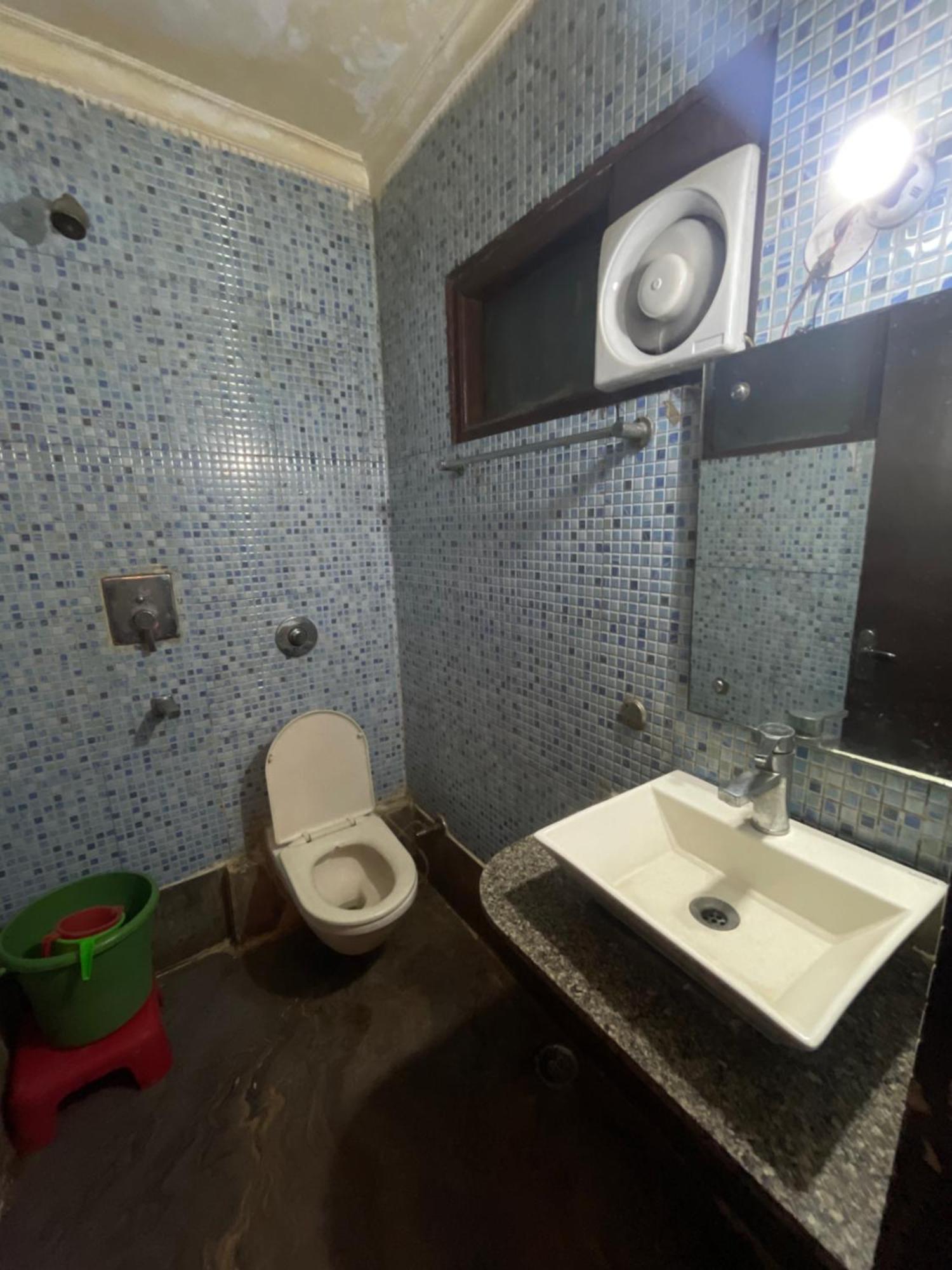 Hotel Golden Gate New Delhi Buitenkant foto