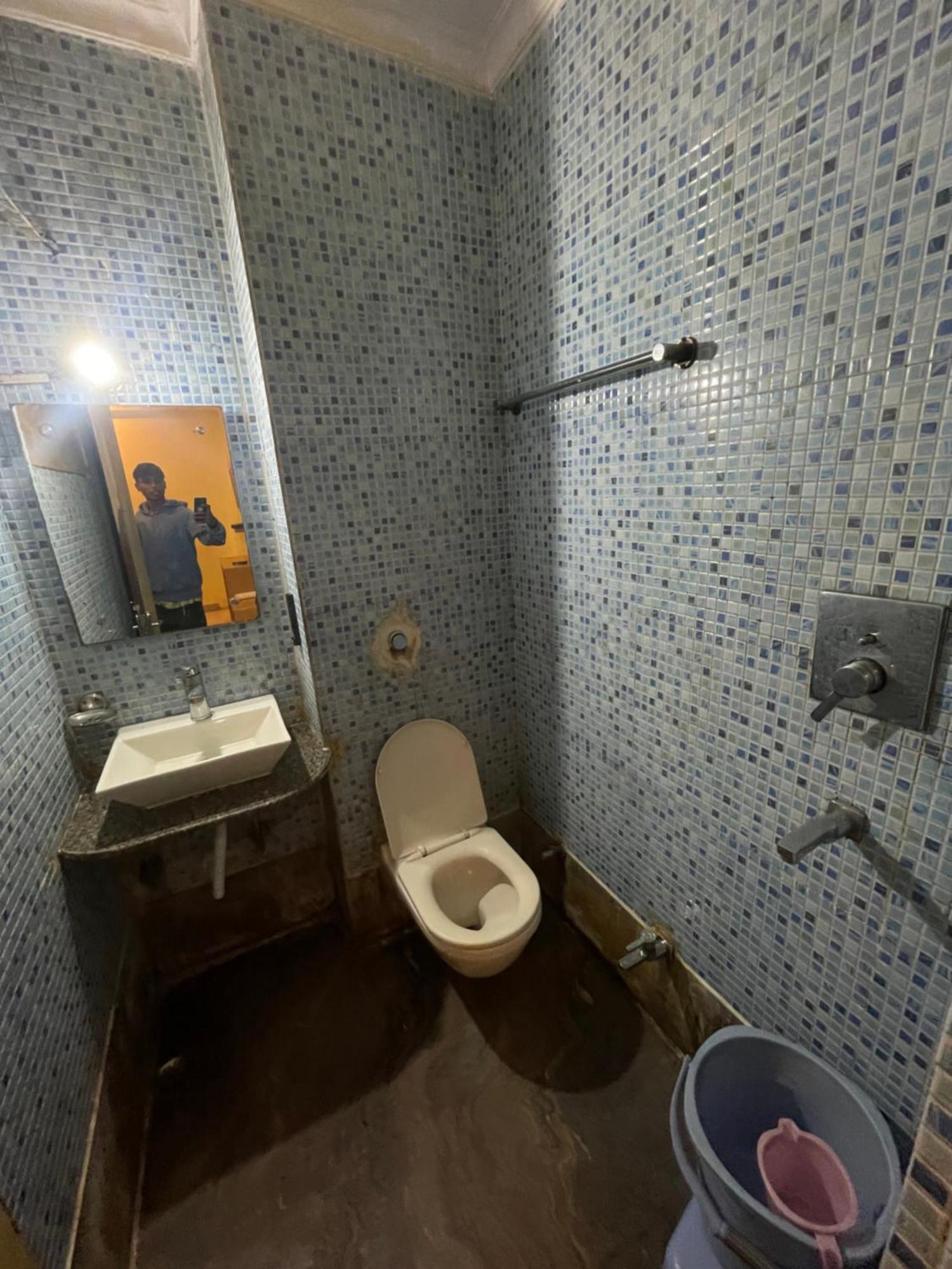 Hotel Golden Gate New Delhi Buitenkant foto